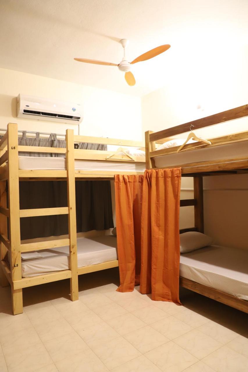 Hostel 11 Chennai Exteriör bild